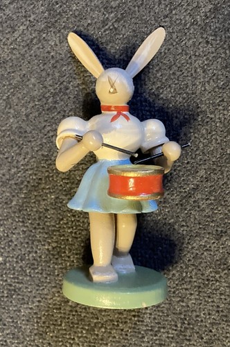 Blank osterhase mit trommel - osterhase,