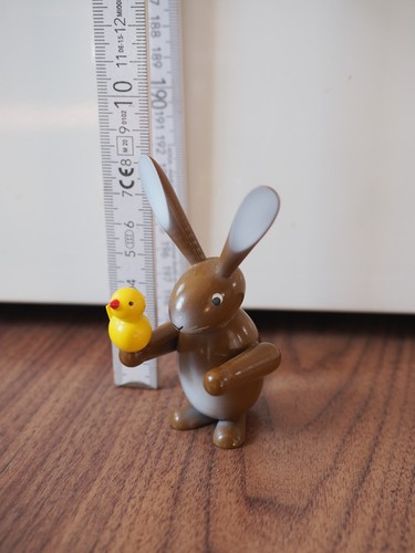 Kleiner osterhase mit - kleiner,