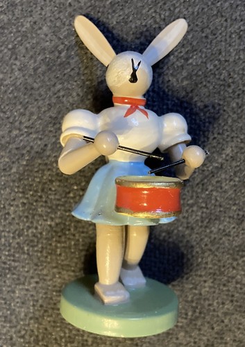 Blank osterhase mit trommel - osterhase,