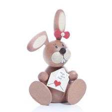 Osterartikel Osterhäsin mit